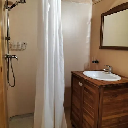 Maison D'othe 招待所 3*